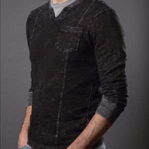 Men’s Dark Grey Henley Long Sleeved Shirt